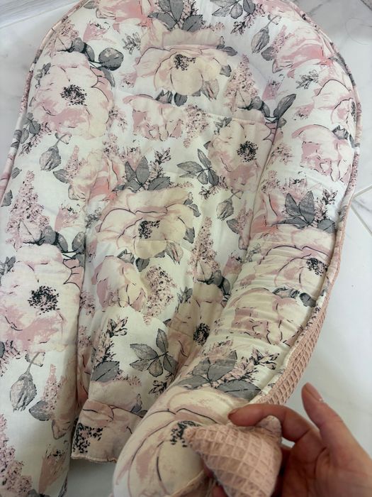 Бебешко гнездо,закупено от Германия,изключително качествено