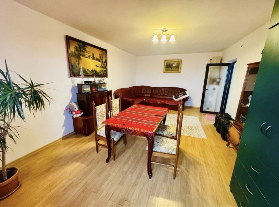 Apartament cu 2 camere