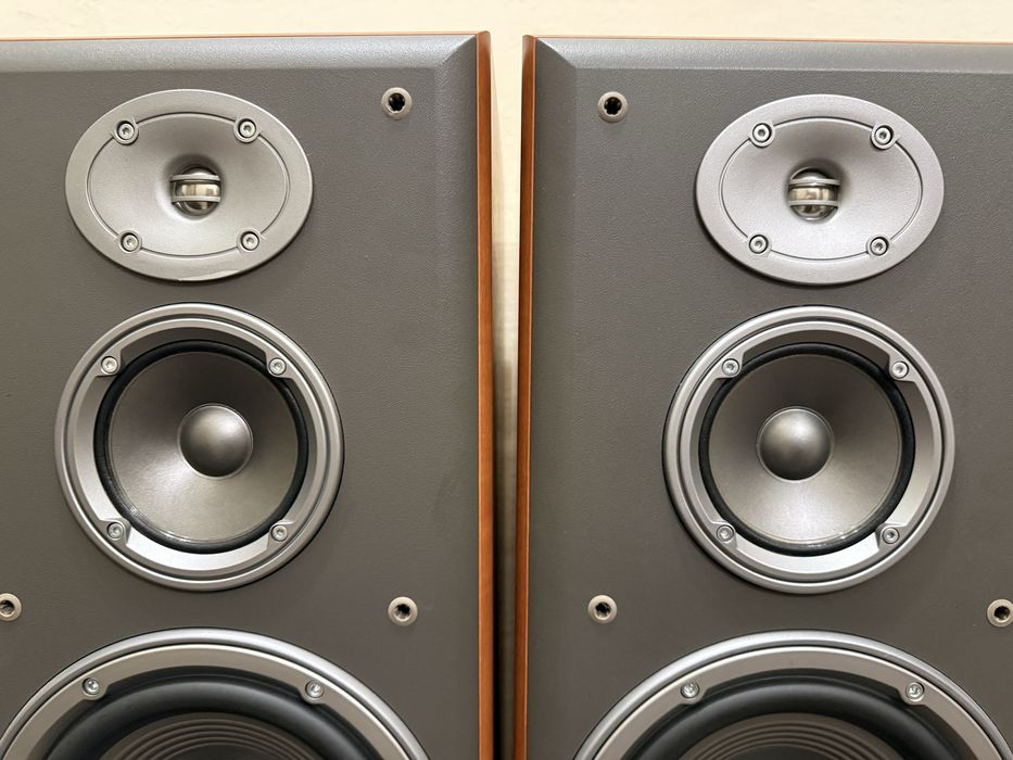 JBL E-90 Качествени Northridge масивни тонколони