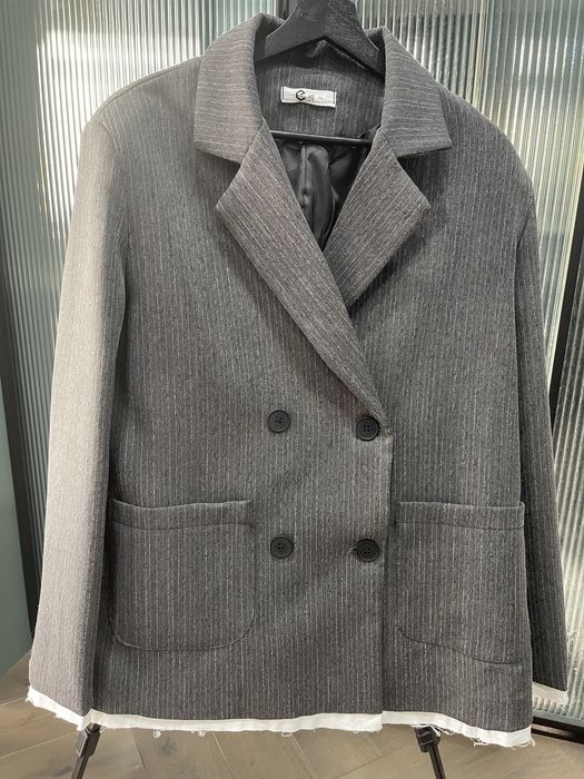 Серый пиджак оверсайз М