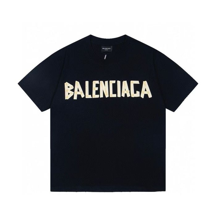 Тениска Balenciaga на склад нова