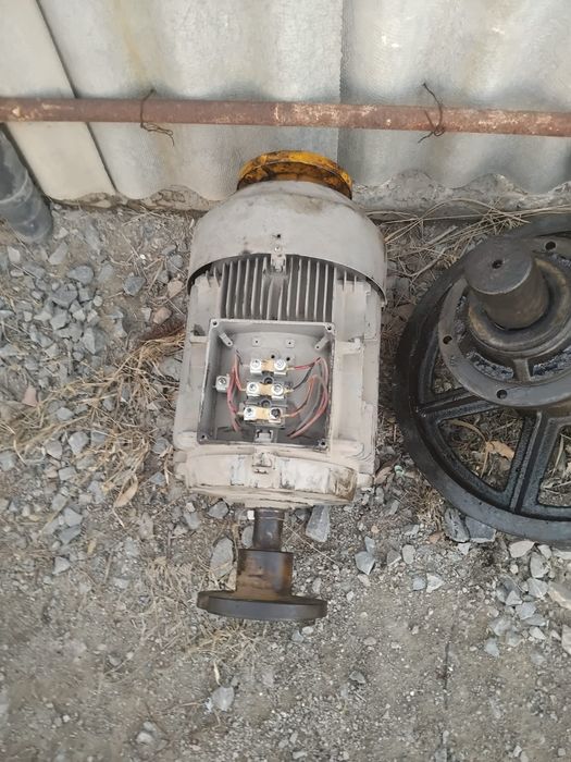 Электродвигатель