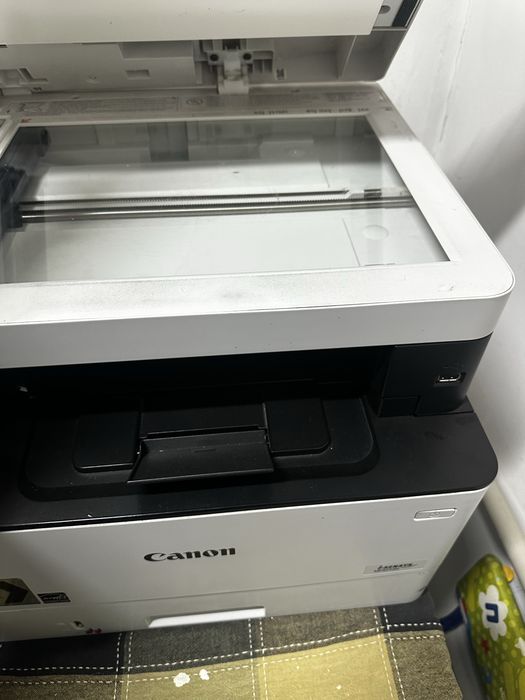Продам принтер Canon i-sensys MF- 421 dw