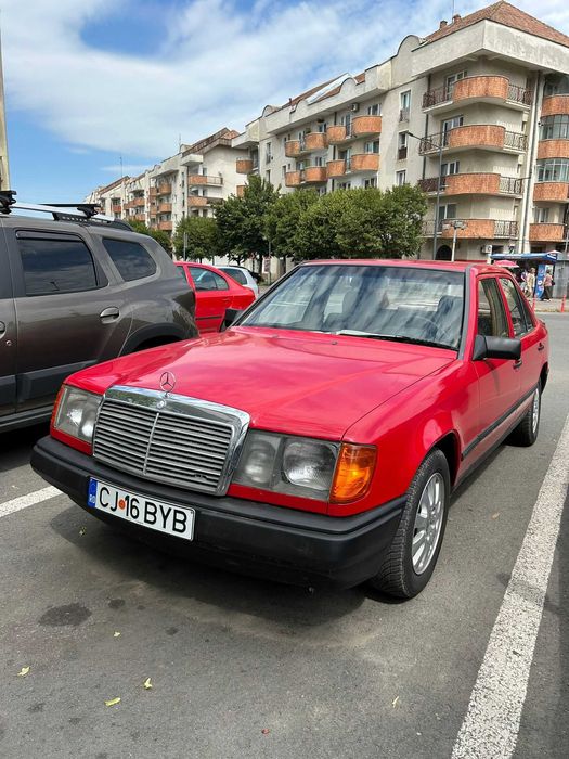 Mercedes 300D  epoca 1985