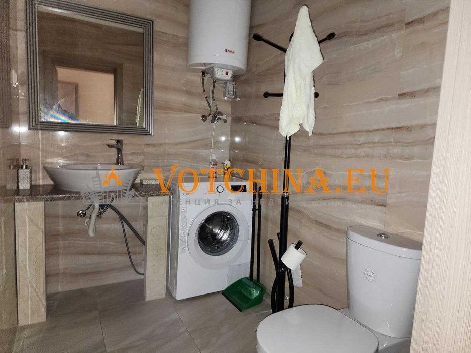 Продава се Двустаен апартамент в Варна, Център - 82 кв.м за 2401 €/кв.м - Снимка #10