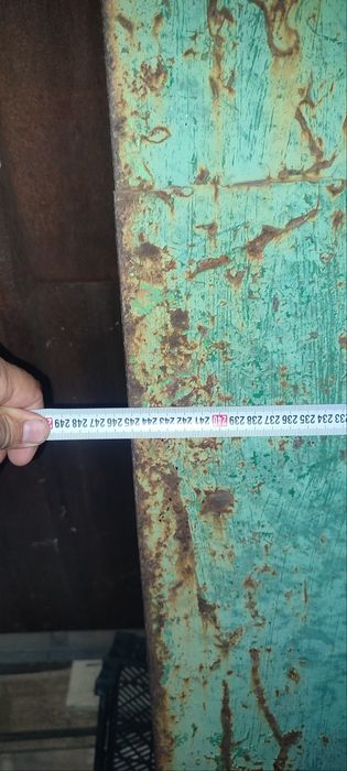 Продаю ворота на гараж