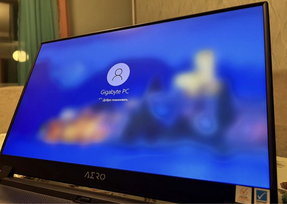 Aero 17 HDR 17.3" 4K RTX 3070 16GB 1TB SSD