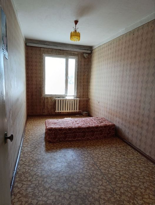 Продаю 2в3/4/4, болкон 1.5×6, ТТЗ 1. 210 школа! Ипотека есть!