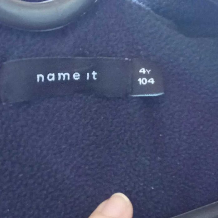 Продам куртку на мальчика 3-года