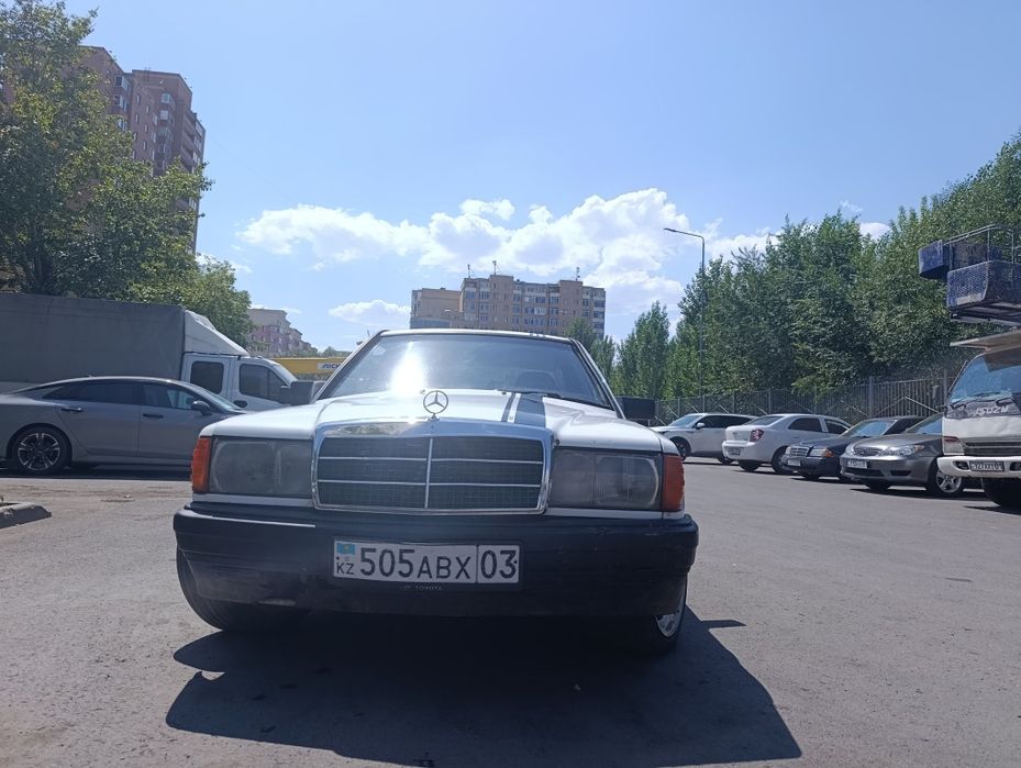 Продам Мерседес 190