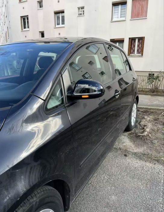 Нови динамични черни бягащи мигачи за Skoda, VW Jetta Passat Golf EOS