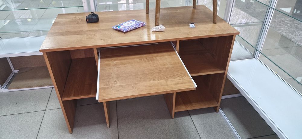 Стол компьютерный рабочий