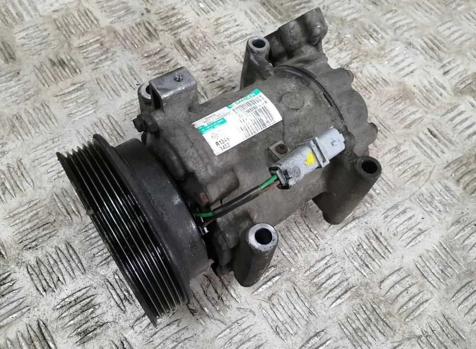 Compresor AC Renault Megane 1.5 dCi 8200365787-A