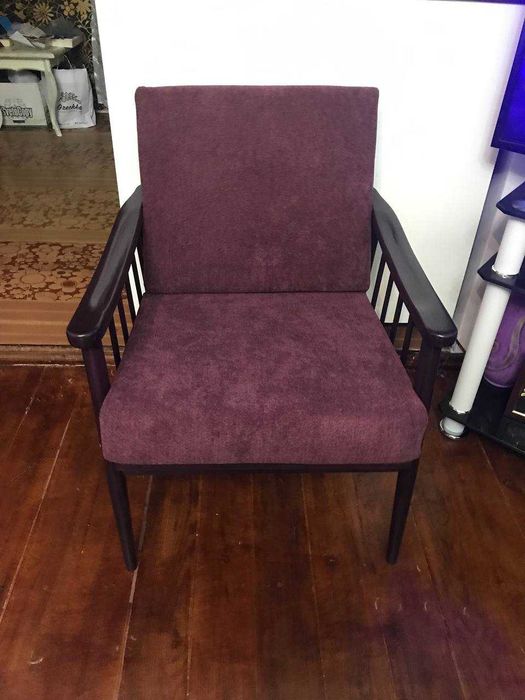 Комплект из двух кресел