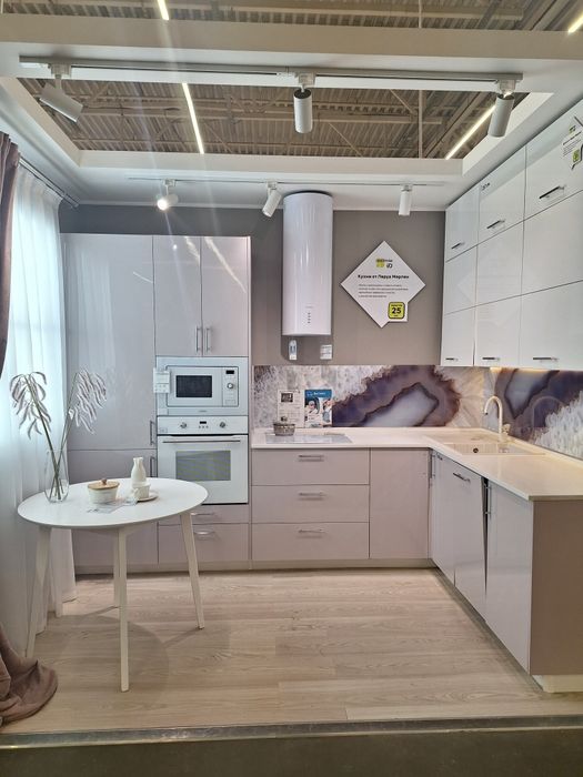 Ремонт под ключь квартир.