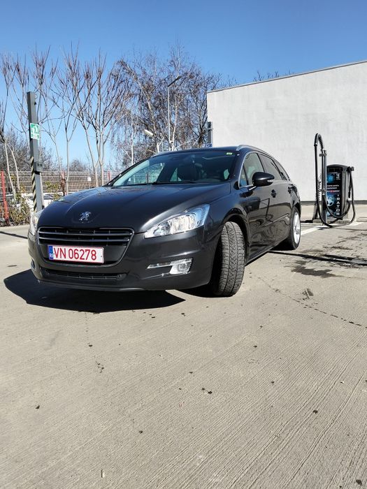 Peugeot 508 SW 2012