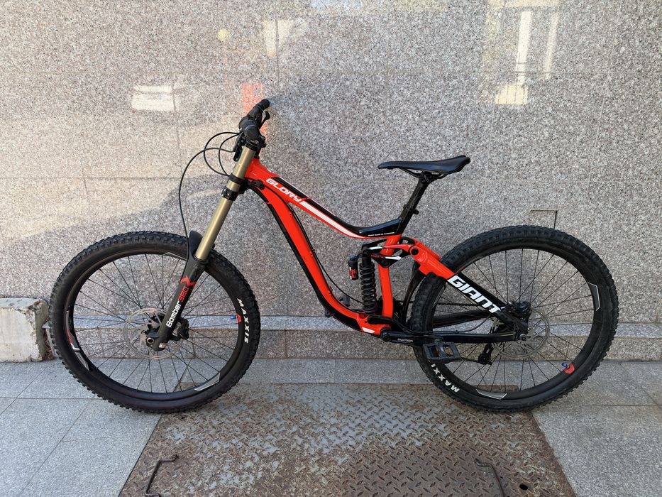 Giant glory 27.5“ downhill dh bike велосипед / колело
