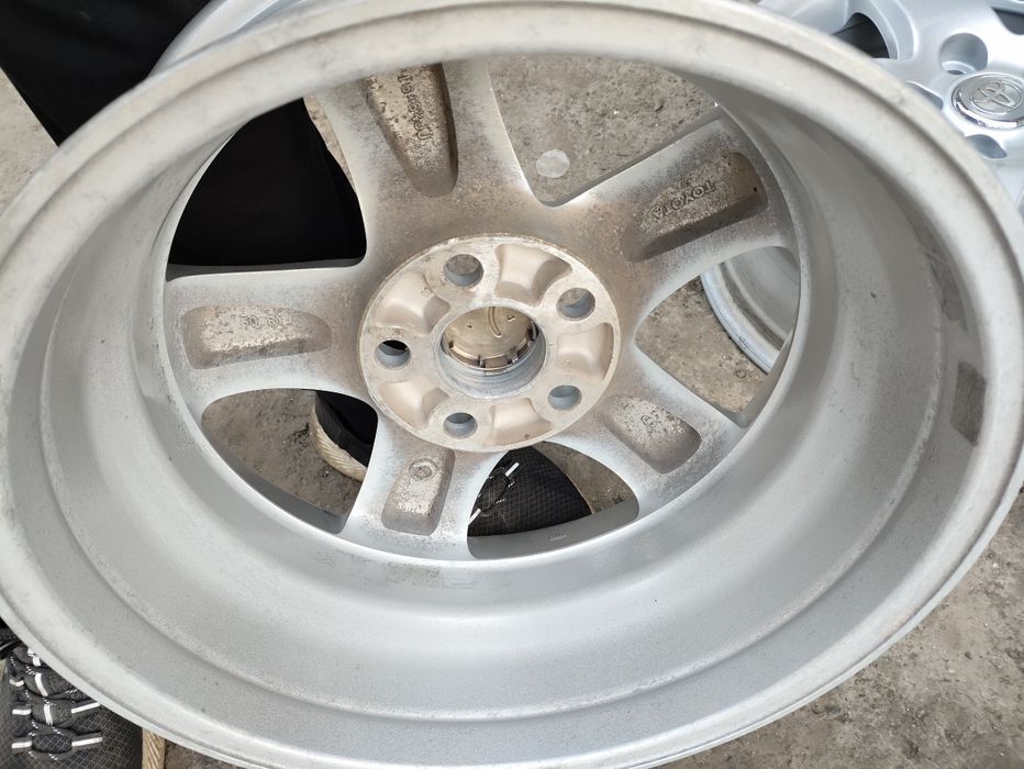 Диски R 16 Toyota Camry 35