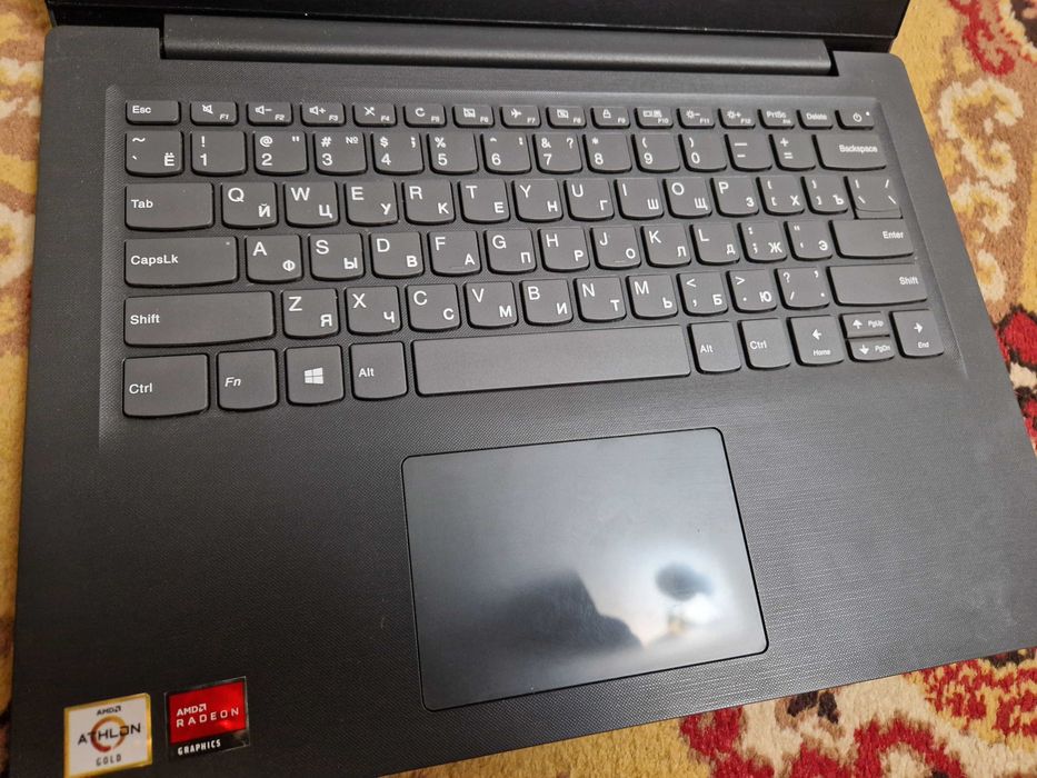 Lenovo V14-ADA 82C6 AMD Athlon Gold