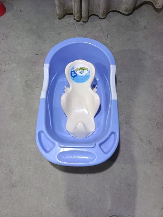 Продам  горка для купание малыша
