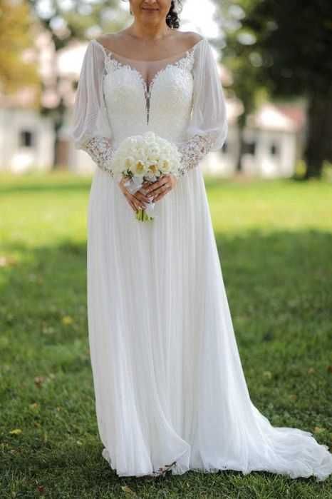 Vand Rochie mireasa din matase