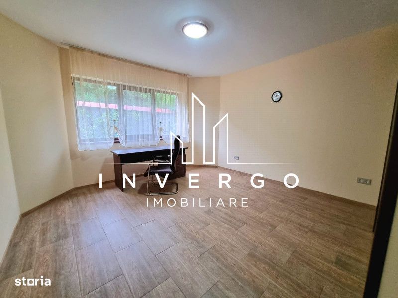 Casa, 5 camere,  de vanzare, in Floresti