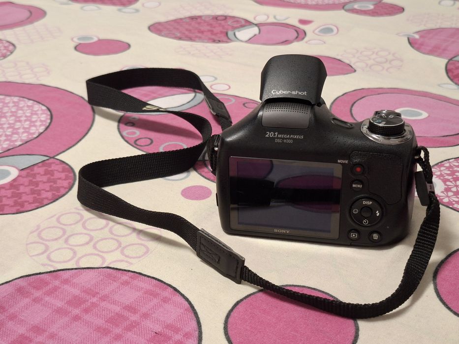 Aparat foto Sony DSC H-300 + kit cadou