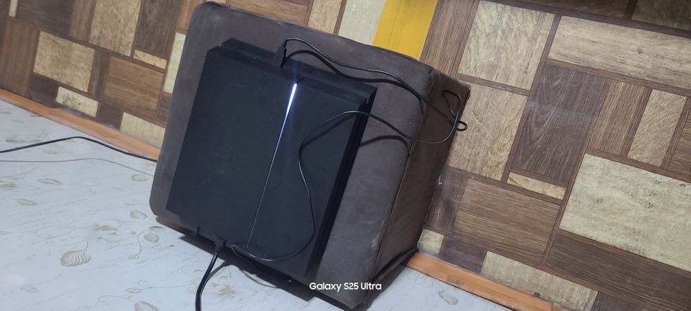 PS4 sliv , 1TB sotiladi , продаю пс4 слив память 1тб