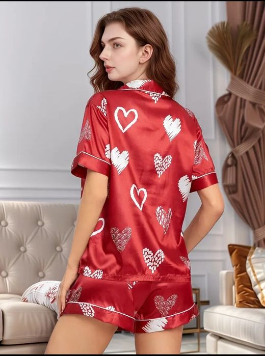 Новая Шёлковая пижама