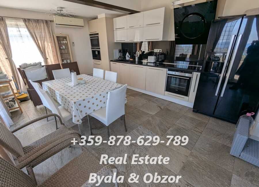 Продава се Тристаен апартамент в Обзор - 168 кв.м за 750 €/кв.м - Снимка #7