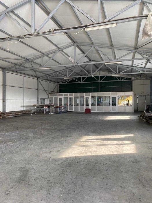 hala de inchiriat ,acces drum european