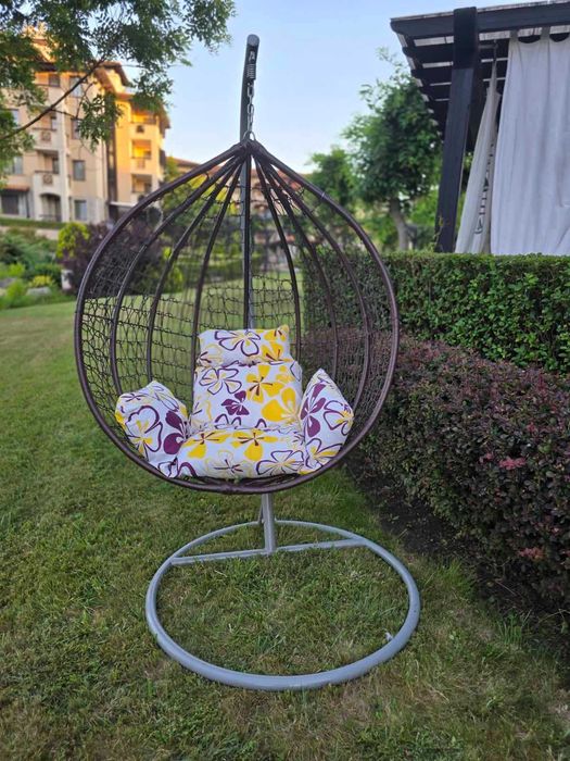 70€/136.91лв.-Градинска люлка тип яйце - РАЗПРОДАЖБА