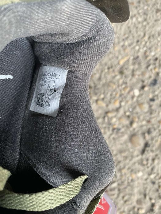 Jordan 4 retro olive