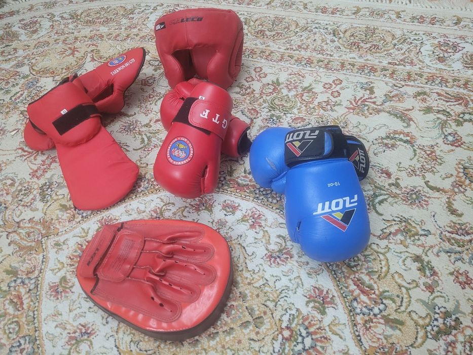 Продам аммуницию для тхэквондо
