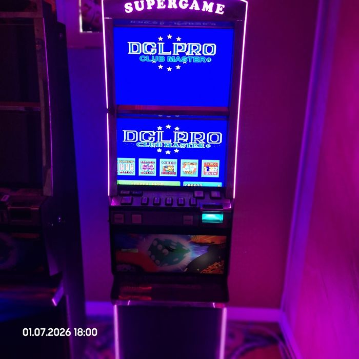 Vand Slot machine 77777 pacanele