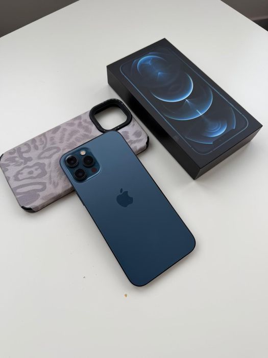 Vand IPhone 12 Pro Max