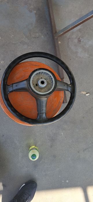 Волан Bmw e30 оригинална кожа 38см
