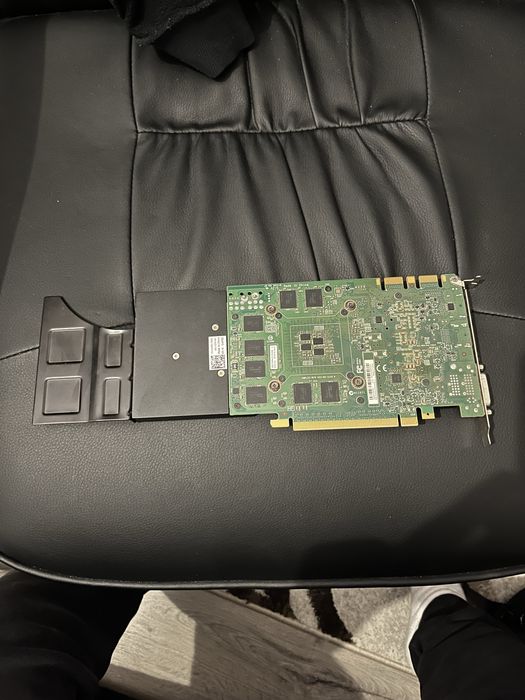 Vand Placa video Nvidia quadro k4200 GDDR5 de 4GB