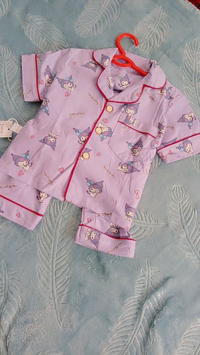 Bolajonlar Kiyimlari. Yangi.