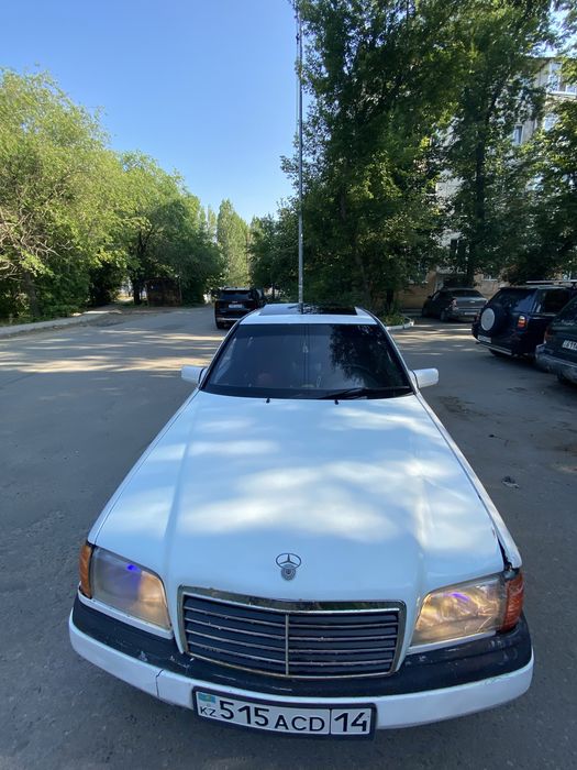 Mercedes-Benz w202 c200