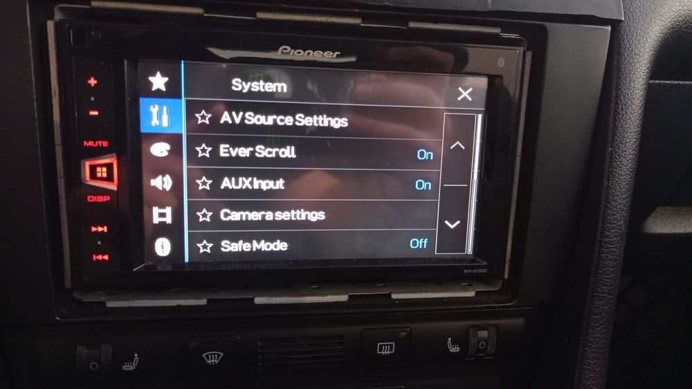 Мултимедия Pioneer HVT-AV270BT