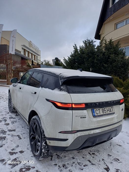 Range Rover Mild Hibrid P200 Autobiography
AN 2020 KM REALI