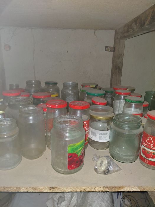 Банки 0.7 л и 0.5 л