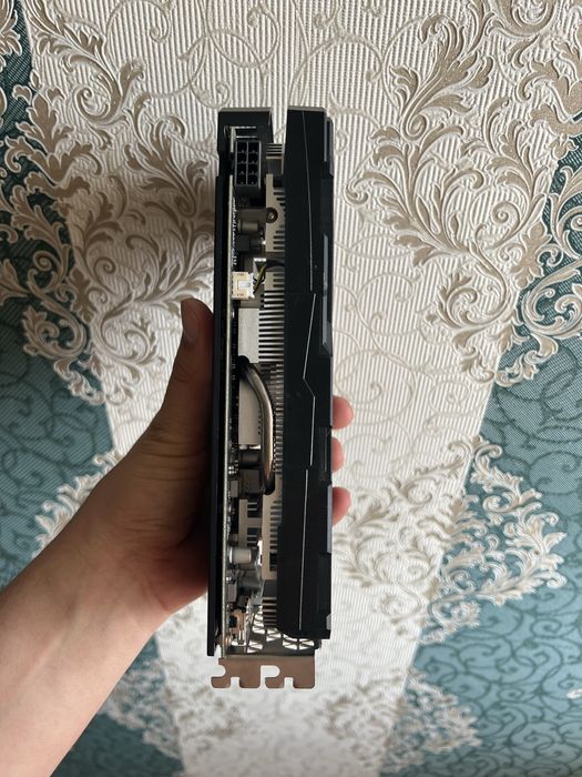 Axle Gtx 1660 super  Esonic B760D A Ddr 5 plata sotiladi