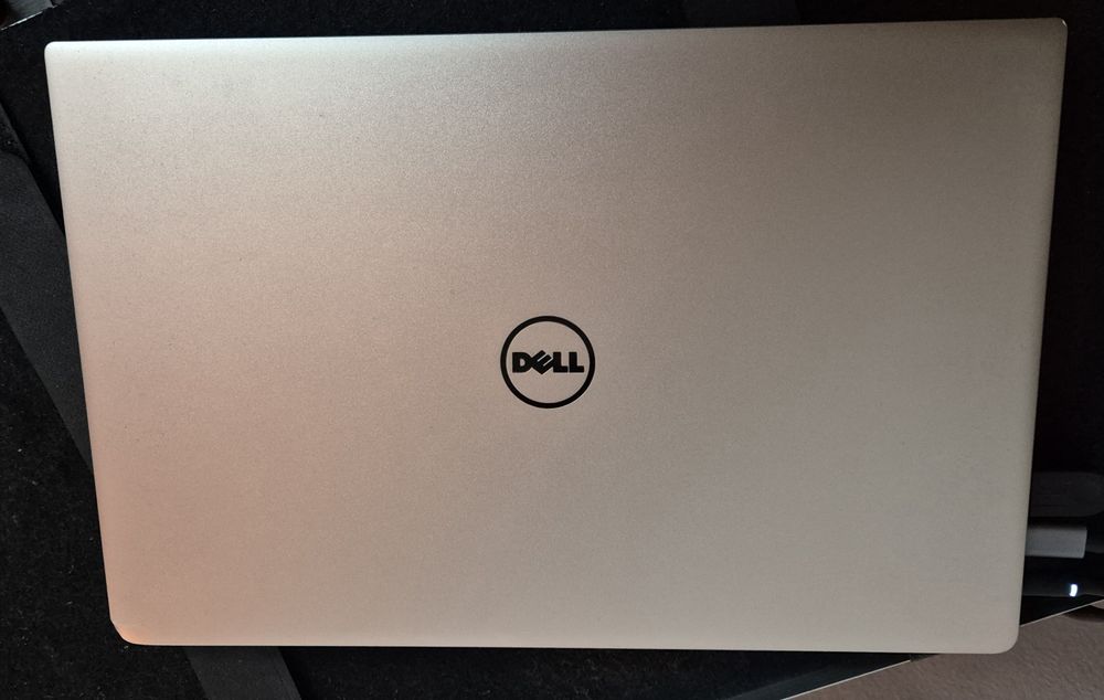 Laptop  Dell XPS 13 9360 i7 / 16Gb / Touchscreen / Display UHD/SSD 256