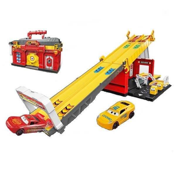 паркинги и писти „ бензиностанция с линейка  хеликоптер