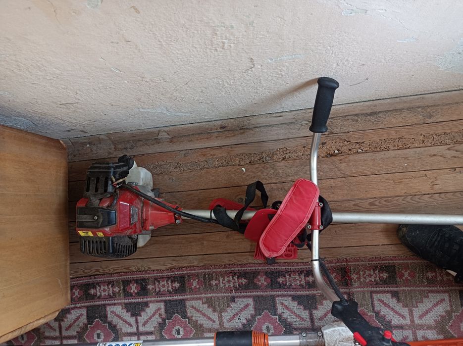 Тример за трева.малко използван.