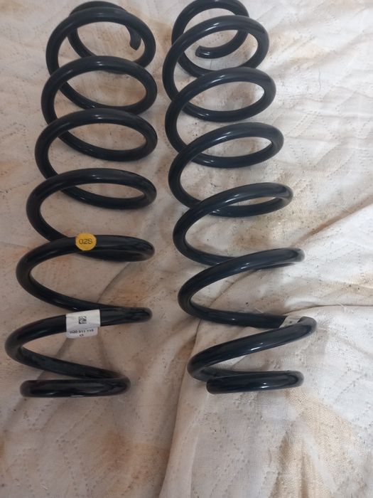 Задни амортисори и пружини