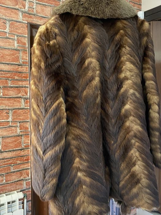 Палто от норка с яка от Северна лисица