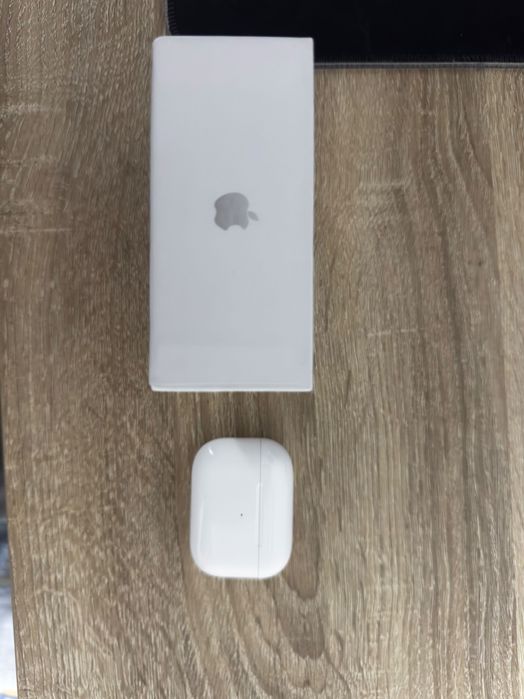 Vand AirPods Pro (2nd generation)